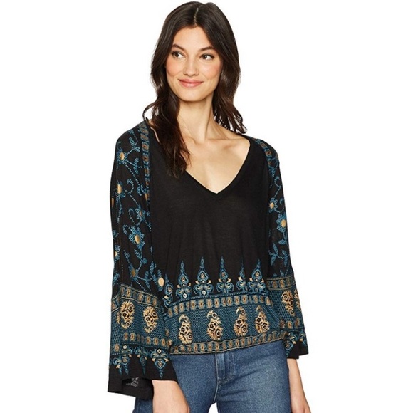 Free People Tops - 🌿NWT Free People Medallion Print Top🌿